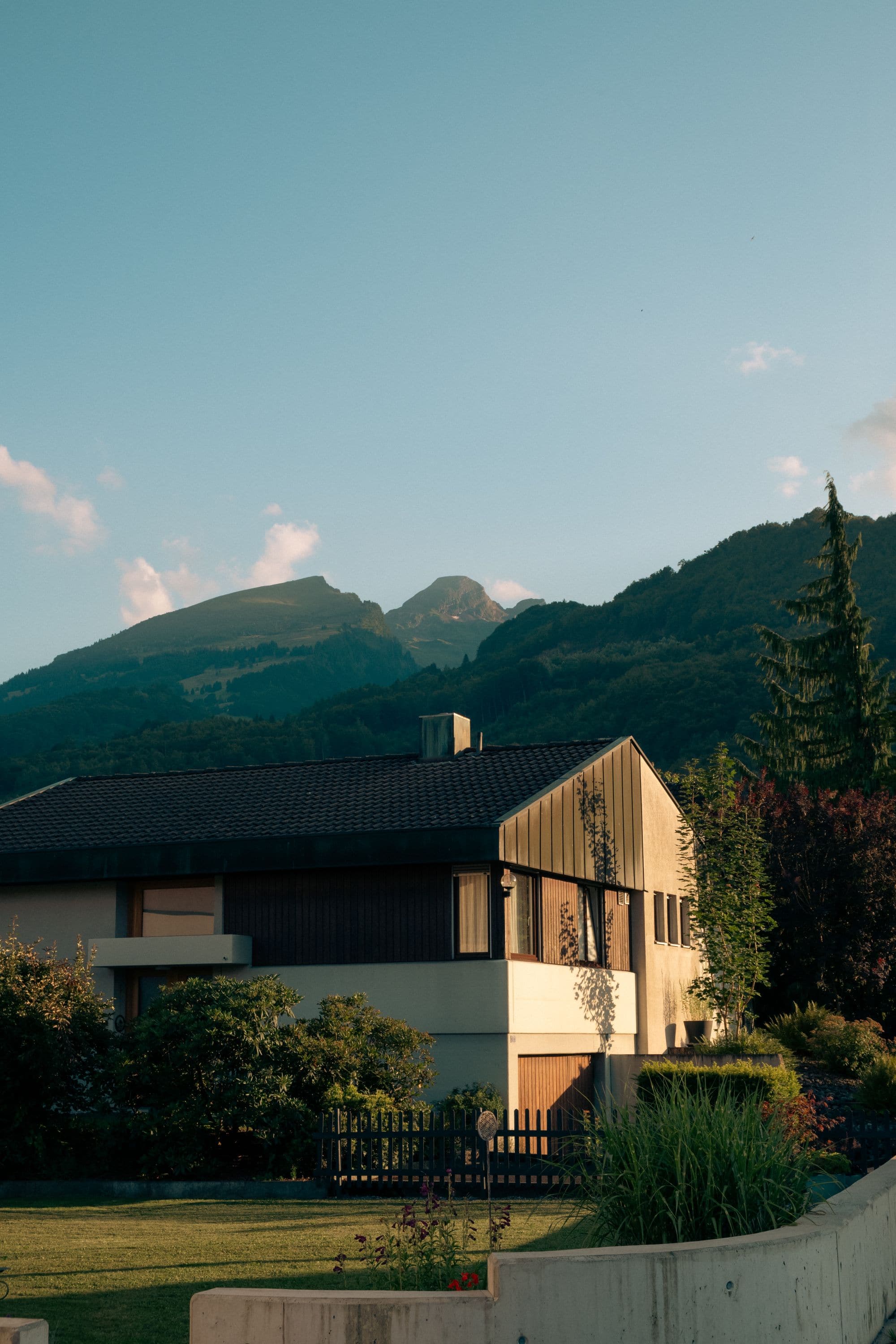 Upscale modern Utah mountain home Cam's Custom AV services